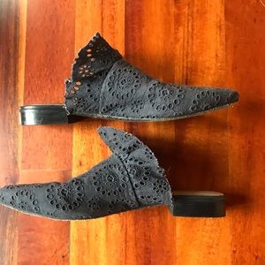 Free people slip on mules size 11☀️